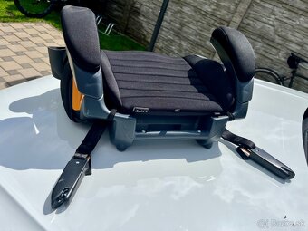Podsedak s Isofix CHICCO - 3
