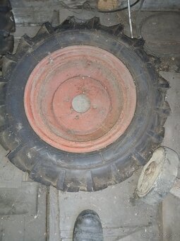 Pneumatiky na.malotraktor - 3