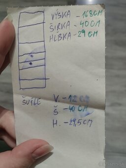 Čierne skrine - 3