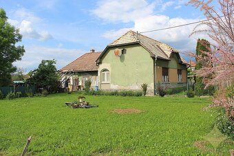 Rodinný dom s novým ústredným kúrením - Dolinka, okres Veľký - 3