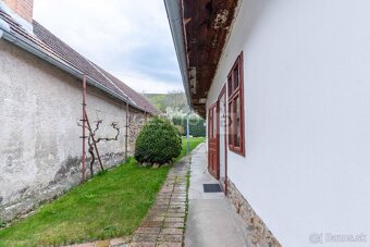 GESTTO | RODINNÝ DOM NA PREDAJ | 741 m2 POZEMOK | SMOLENICE - 3