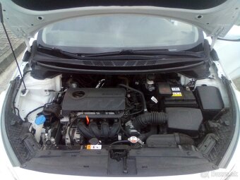 Predám s originál 78000 km - 3