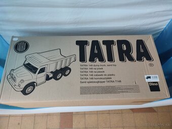 Auto TATRA 148 - 3
