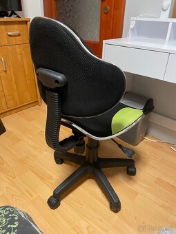 Predám kancelársku stoličku - 3