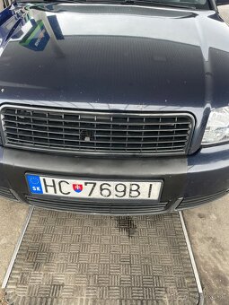 Maska Audi a4 b6 - 3