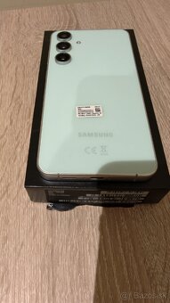 Samsung galaxy s24 fe 8/256gb - 3