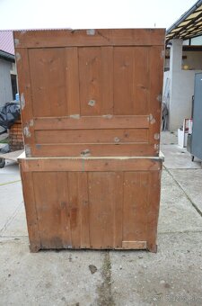 Predám kredenc v dobrom stave - 3