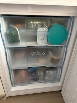 Chladnička s mrazničkou BEKO - 3