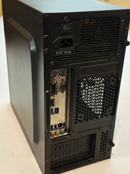 Počítač Intel 3,8GHz, 8 GB DDR4 dual, 256GB ssd - 3