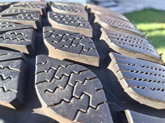 215/45 r17 zimne pneumatiky - 3