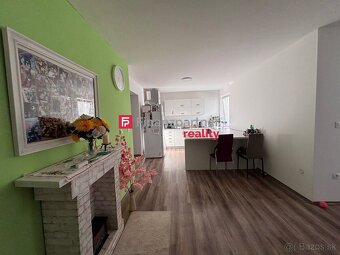 Pekný zrekonštruovaný rodinný dom v obci Ohrady (F034-125PEF - 3