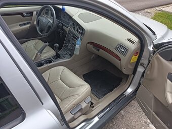 Volvo V70 - 3