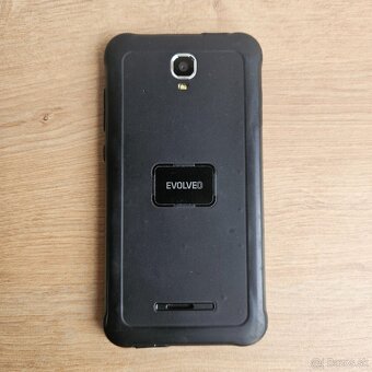 Mobilny telefon EVOLVEO StrongPhone G2 + darceky - 3