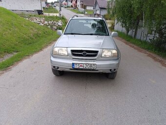 Suzuki Grand Vitara 2.5 V6 ABS - 3