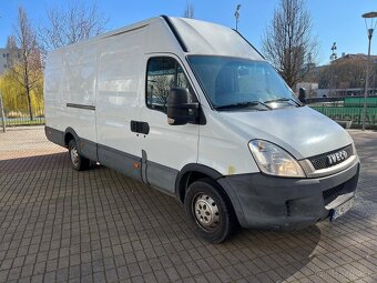 Iveco Daily 2.3 182000km - 3
