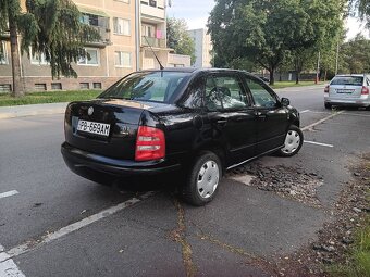 Predám Skoda Fabia Sedan 1.4 Benzon 50 KW - 3