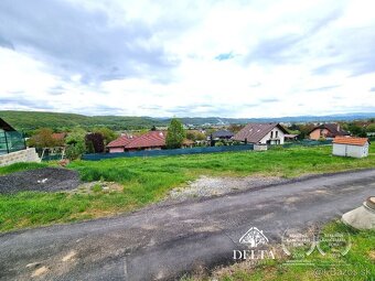 Slnečný pozemok 782 m2 s IS Banská Bystrica predaj - 3