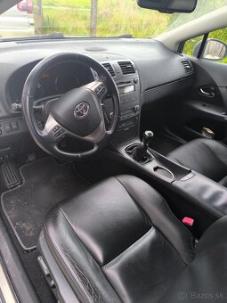 Ponúkam na predaj Toyota Avensis combi, rok výroby 2009, s m - 3