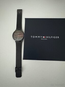 Tommy Hilfiger - 3
