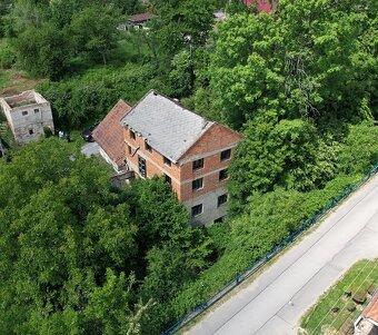 Pozemok s pôvodným domom s históriou mlyna, Lazany - 3