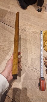 drevorezba na stenu - 3