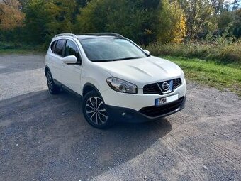 Nissan Qashqai 2.0dci •4x4•7miestne.Panorama•2012 - 3