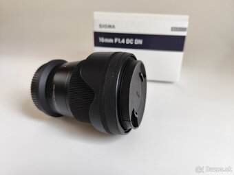 Sigma 16mm f/1.4 DC DN pre Nikon
 - 3