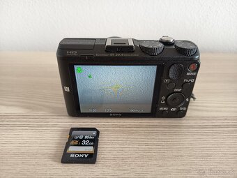 SONY DSC-HX60V Cyber-shot - 3