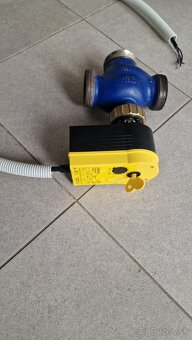 Predám servopohon SAUTER + trojcestný ventil - 3