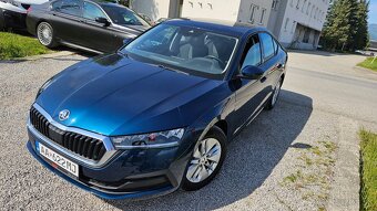 Škoda Octavia 2.0 TDI Team DSG LED NAVI VIRTUAL ACC - 3