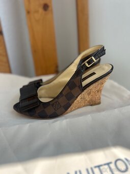 Louis Vuitton sandale na opätku 38 - 3