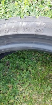Zimné pneumatiky 225/40 r18 - 3