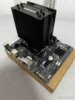 i5 12400f + 32GB CL16 + H610M H V3 DDR4 - 3
