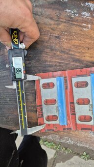 Nože do hobľovačky 60 × 10 × 2 mm – Igel HSS, sada 4 ks - 3