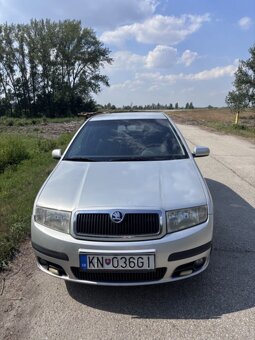 Predám Škoda Fabia, 1.2 benzín, 47 kW, strieborná metalíza - 3