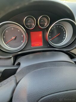 Opel insignia - 3