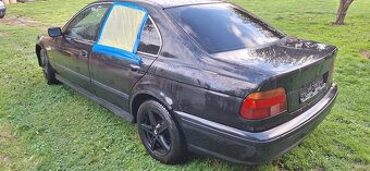 Bmw e39 525 tds - 3
