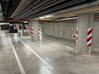 STRÁŽENÁ GARÁŽ - Nido 2 Parkovanie Trnavská cesta 43 - 3