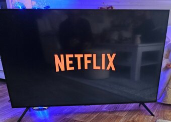 Smart Televízor 4K Samsung  50" 125cm - 3