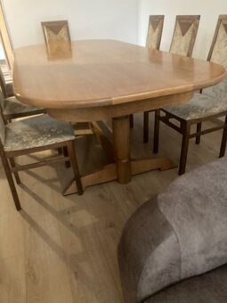 Predám jedálenský stol - 3