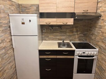 Ponúkam na Prenájom 1-izbový byt - 3