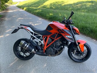 KTM Super Duke 1290 - 3