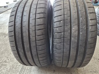 Predám 2ks letné pneu 275 35 19 - 3