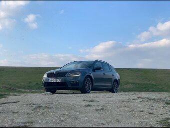 ŠKODA OCTAVIA 3 RS - 3