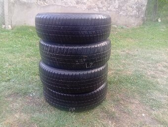 Zimné Gumy 215/70R16 - 3