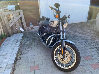 HARLEY DAVIDSON 883 Roadster XL883R - 3