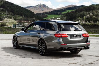 Mercedes-AMG E 53 4MATIC+ A/T - 3