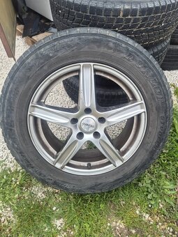 Predam elektrony na Rav4 R17 - 3
