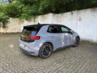 Volkswagen ID.3 Pro Performance 02/2024 - 3