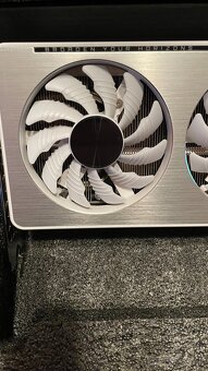 GIGABYTE GeForce RTX 3060 VISION OC 12G - 3